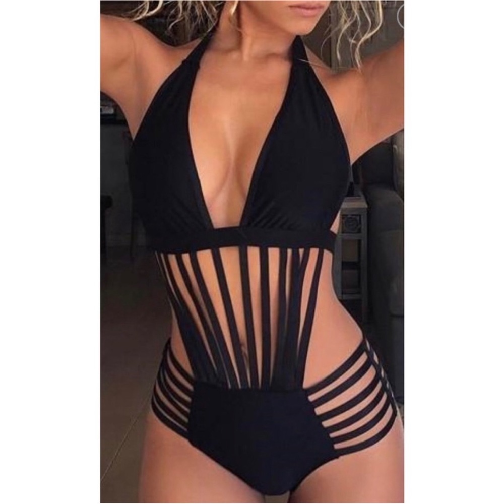 ✨ ‘One piece’ black strappy bikini swimsuit NWOT